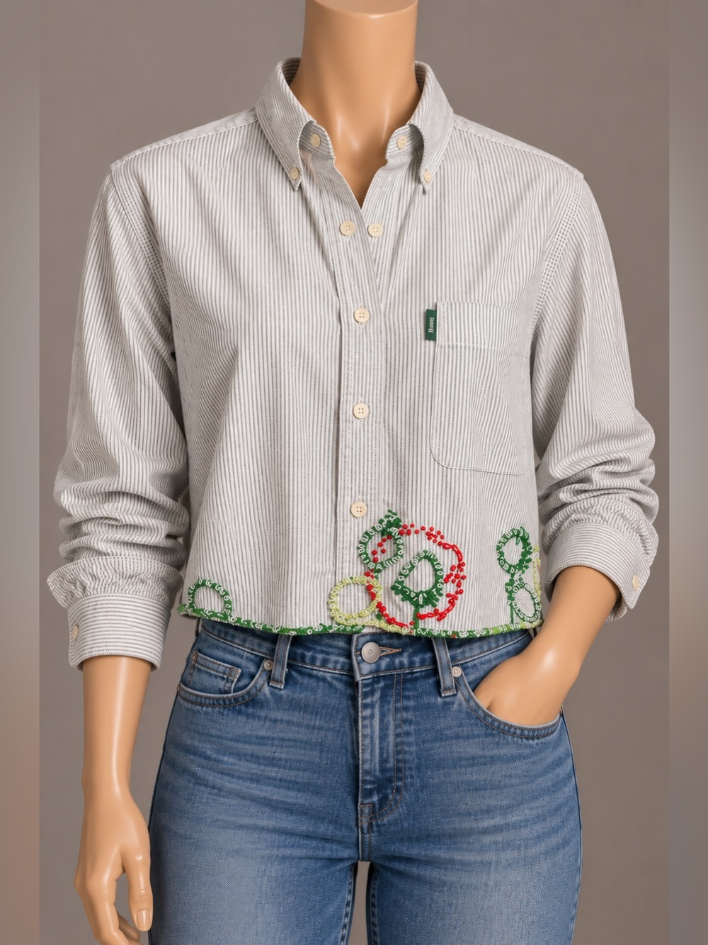 G.H. Bass & Co Signature Oxford Cropped Embroidered Shirt Women’s S